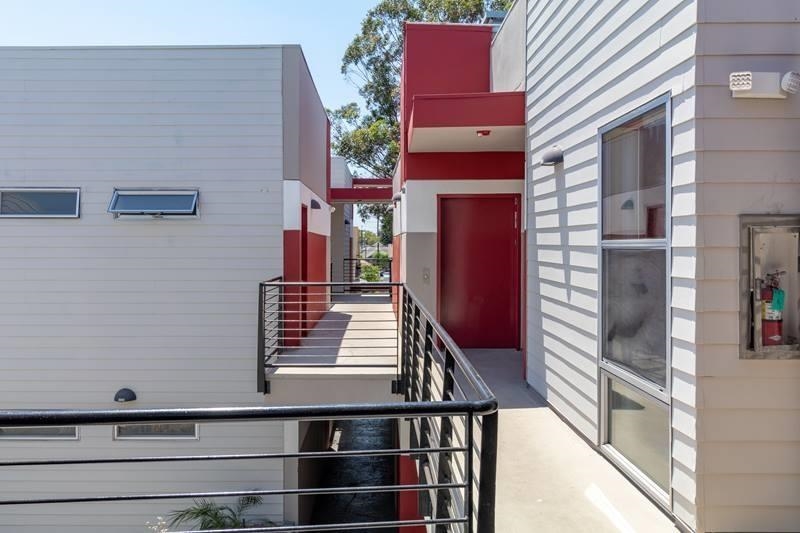 1241 West 37th Place, usc, 1241 W 37th Pl, Los Angeles, CA 90007, USA, Photo:3