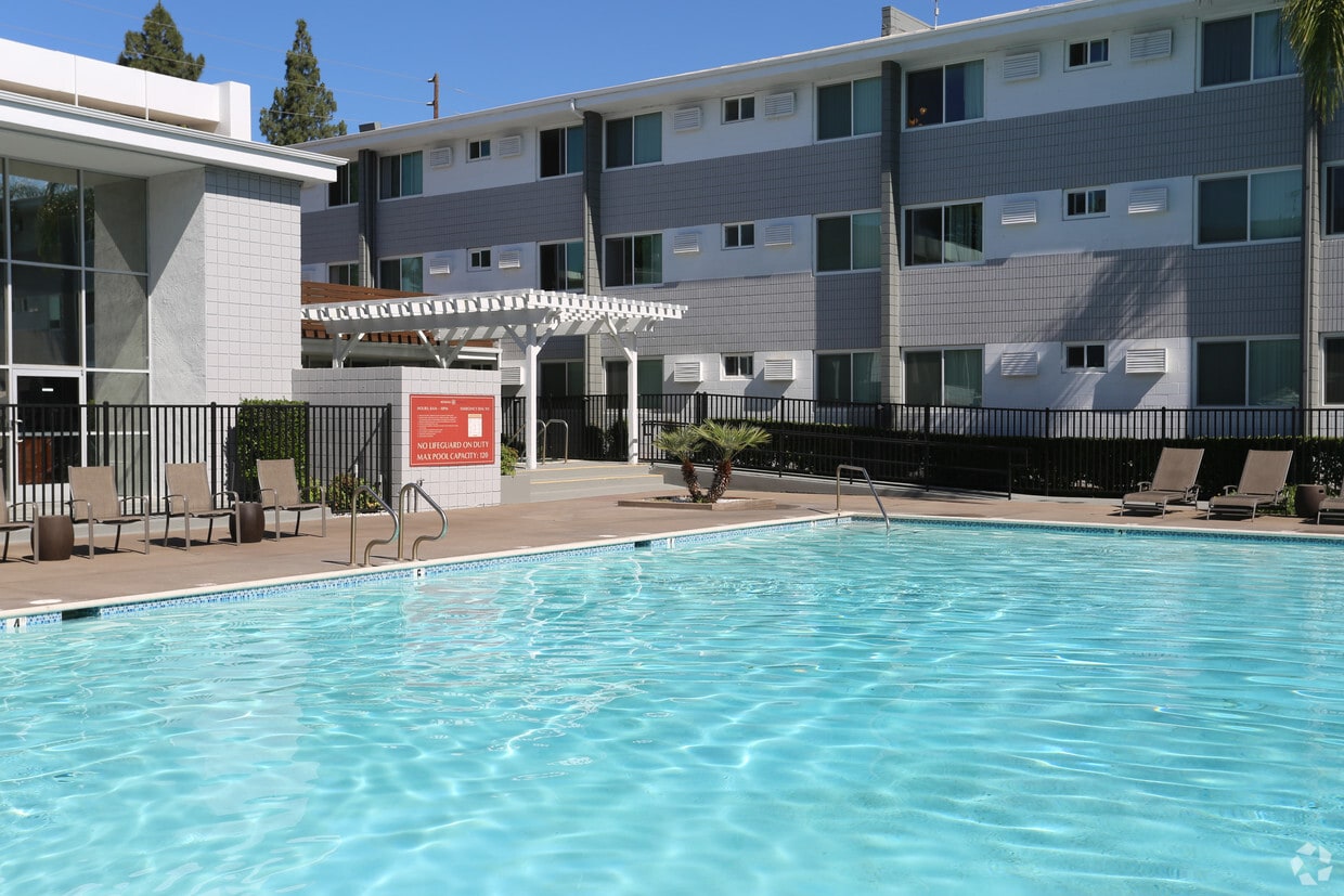 The Rose Apartments, csun, 9500 Zelzah Ave, Northridge, CA 91325, United States, Photo:0