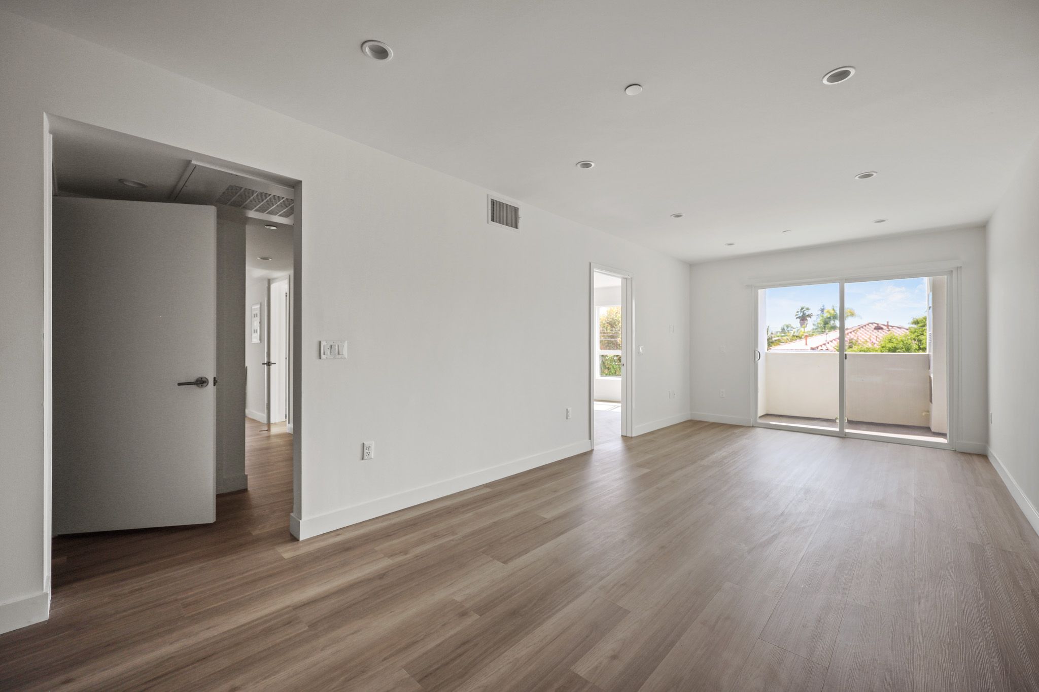 Louisiana Glen, undefined, 10405 Louisiana Ave, Los Angeles, CA 90025, USA, Photo:4