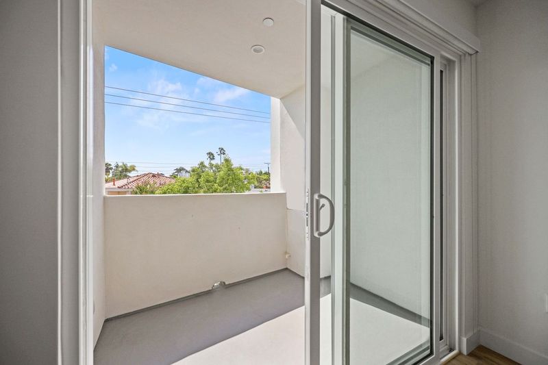 Louisiana Glen, undefined, 10405 Louisiana Ave, Los Angeles, CA 90025, USA, Photo:5
