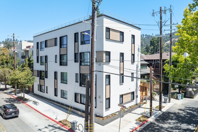 2555 College Ave, Berkeley, CA 94704, undefined, 2555 College Ave, Berkeley, CA 94704, Photo:3