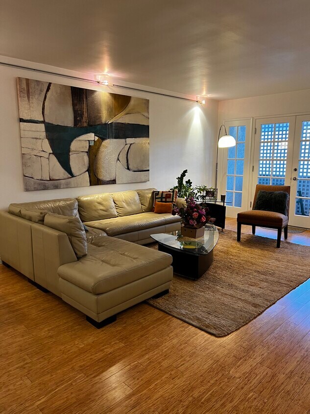 901 10th St, undefined, Santa Monica, CA 90403, Photo:0