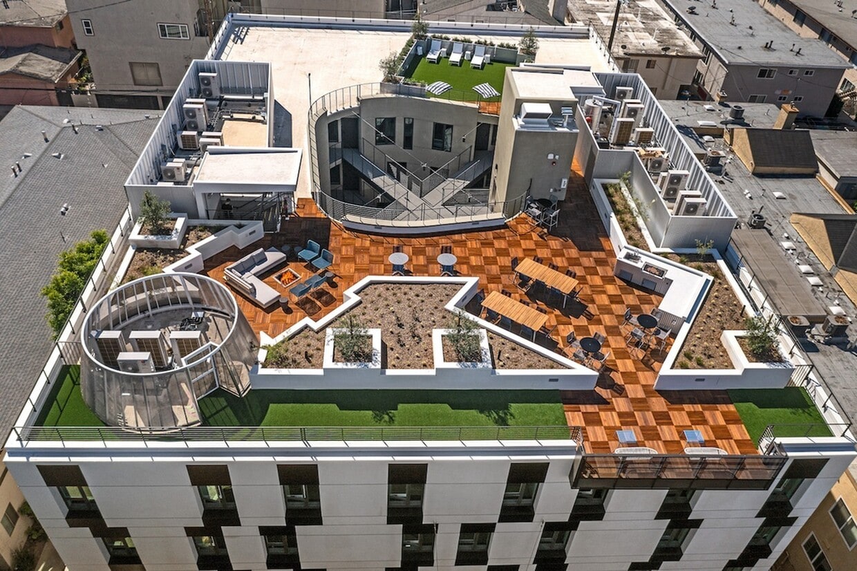Solaire Venice, undefined, 12518 Venice Blvd, Los Angeles, CA 90066, United States, Photo:0
