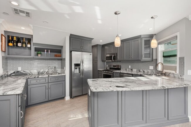 500 Harbor Woods Pl, undefined, 500 Harbor Woods Pl, Newport Beach, CA 92660, Photo:3