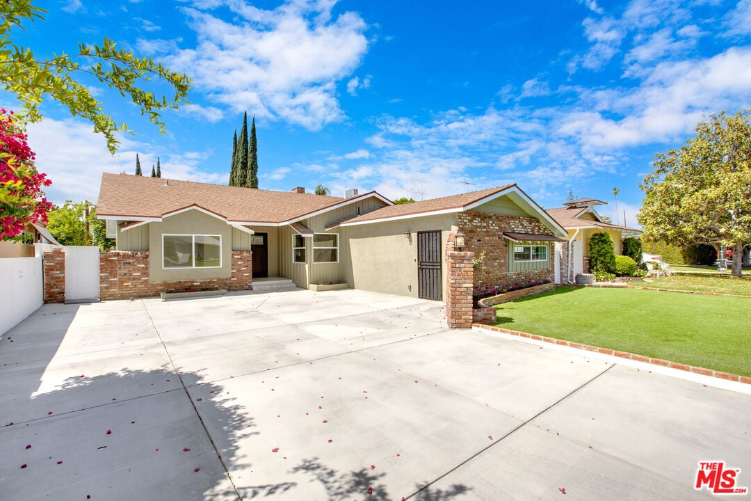 18800 Cohasset St, csun, 18800 Cohasset St, Los Angeles, CA 91335, Photo:0