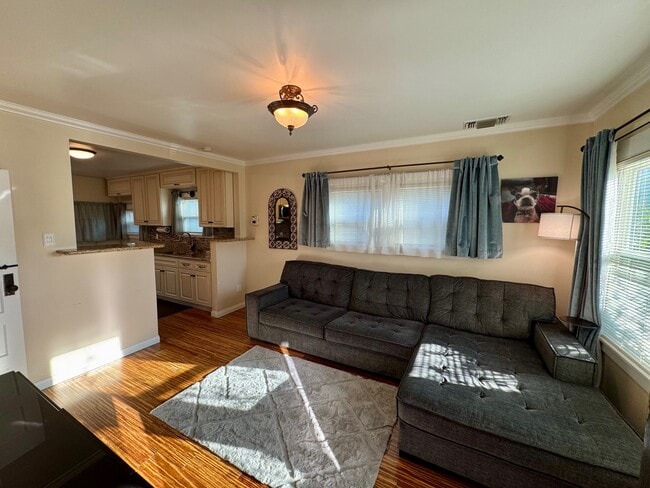 2511 Arizona Ave, undefined, 2511 Arizona Ave, Santa Monica, CA 90404, Photo:1