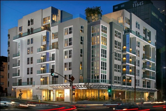 The BW by CLG, ucla, 1168 S Barrington Ave, Los Angeles, CA 90049, USA, Photo:0