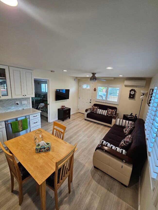 9771 Paso Robles Ave, csun, 9771 Paso Robles Ave, Northridge, CA 91325, Photo:4