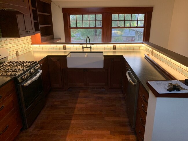 246 Berkeley Way, undefined, 246 Berkeley Way, Santa Cruz, CA 95062, Photo:3