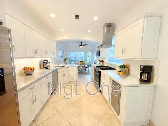 18 Dauphine, undefined, 18 Dauphine, Newport Beach, CA 92657, Photo:1