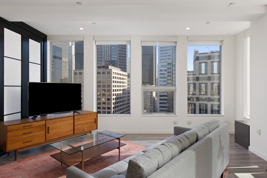 TENTEN WILSHIRE, usc, 1010 Wilshire Blvd, Los Angeles, CA 90017, USA, Photo:3