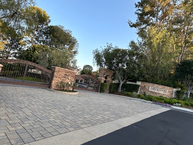 17 Sarena, undefined, 17 Sarena Unit 33, Irvine, CA 92612, Turtle Rock, Photo:2
