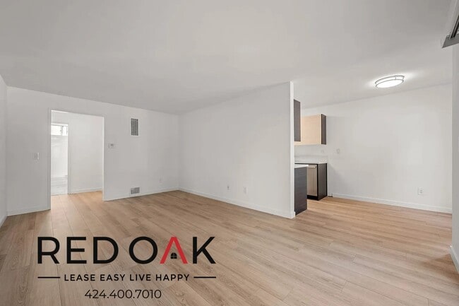 3111 4th St, undefined, 3111 4th St, Santa Monica, CA 90405, Photo:4