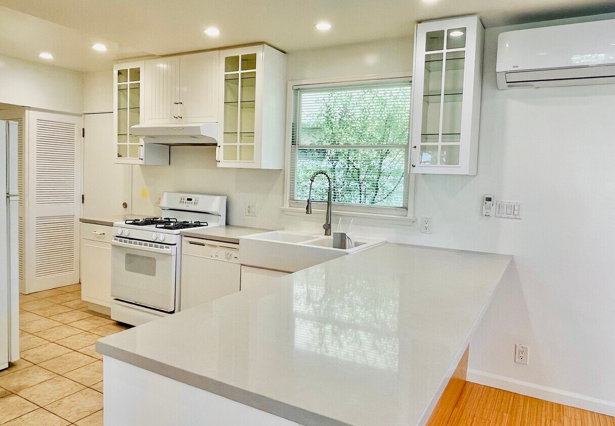 12114 Ohio Ave, undefined, 12114 Ohio Ave, Los Angeles, CA 90025, Photo:0