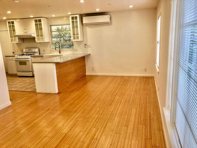 12114 Ohio Ave, undefined, 12114 Ohio Ave, Los Angeles, CA 90025, Photo:4
