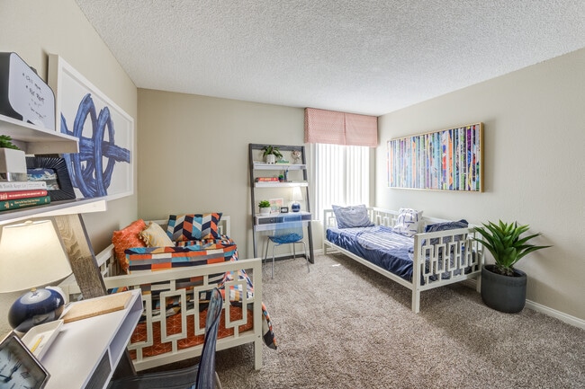 UCA, csuf, 2404 E Nutwood Ave, Fullerton, CA 92831, Photo:4