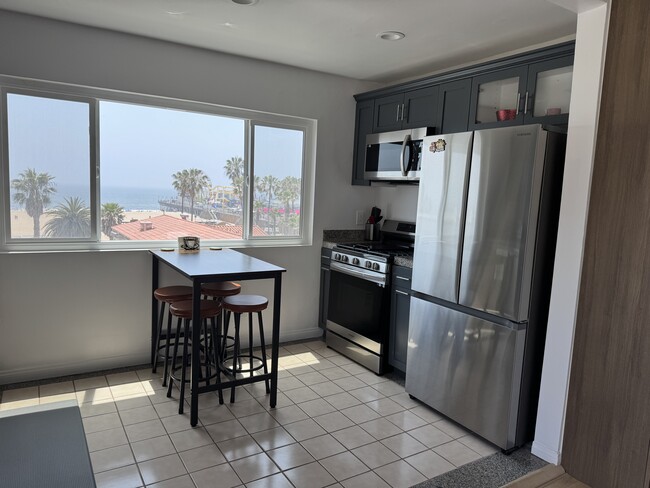 1649 Appian Way, undefined, 1649 Appian Way, Santa Monica, CA 90401, Photo:2