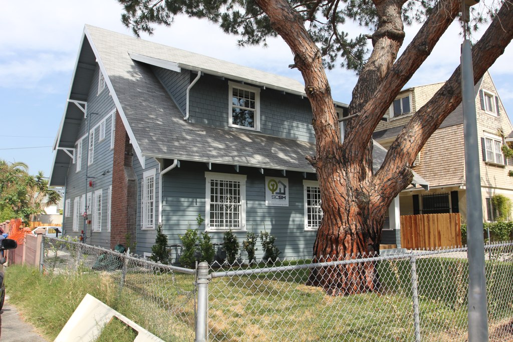 The Orchard, undefined, 2711 Orchard Ave., Los Angeles, CA 90007, USA, Photo:1
