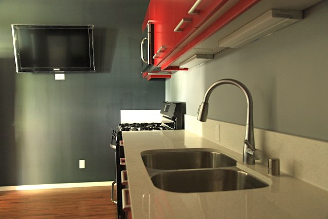 The Orchard, undefined, 2711 Orchard Ave., Los Angeles, CA 90007, USA, Photo:5