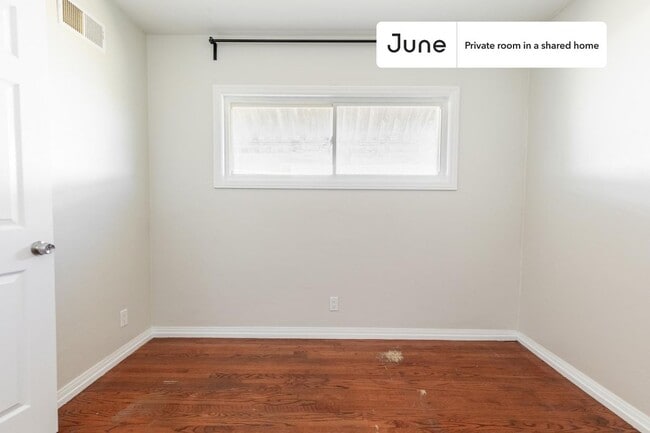 5634 Mary Ln Dr Unit D, undefined, 5634 Mary Ln Dr, Photo:2