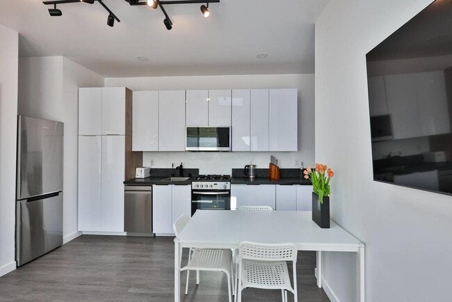 3407 N Mountain View Dr, undefined, 3407 N Mountain View Dr, San Diego, CA 92116, Photo:1