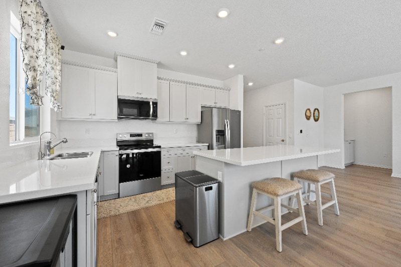 19355 Seeding Palace Cir, undefined, 19355 Seeding Palace Cir, Riverside, CA 92507, Photo:0