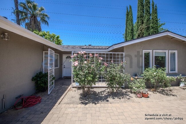 9219 Geyser Ave, csun, 9219 Geyser Ave, Los Angeles, CA 91324, Photo:1