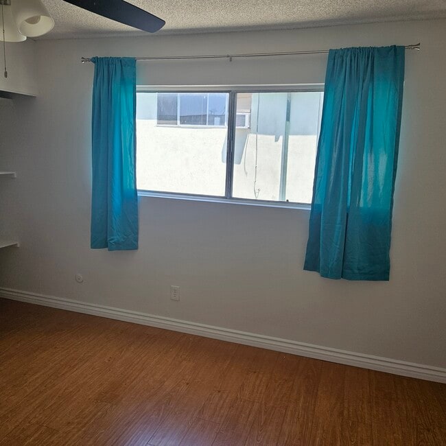 8809 Etiwanda Ave, csun, 8809 Etiwanda Ave, Los Angeles, CA 91325, United States, Photo:4