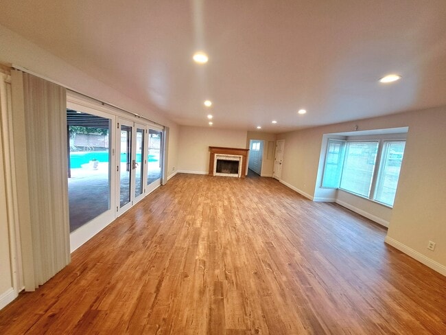 9537 Jumilla Ave, csun, 9537 Jumilla Ave, Chatsworth, CA 91311, Photo:3