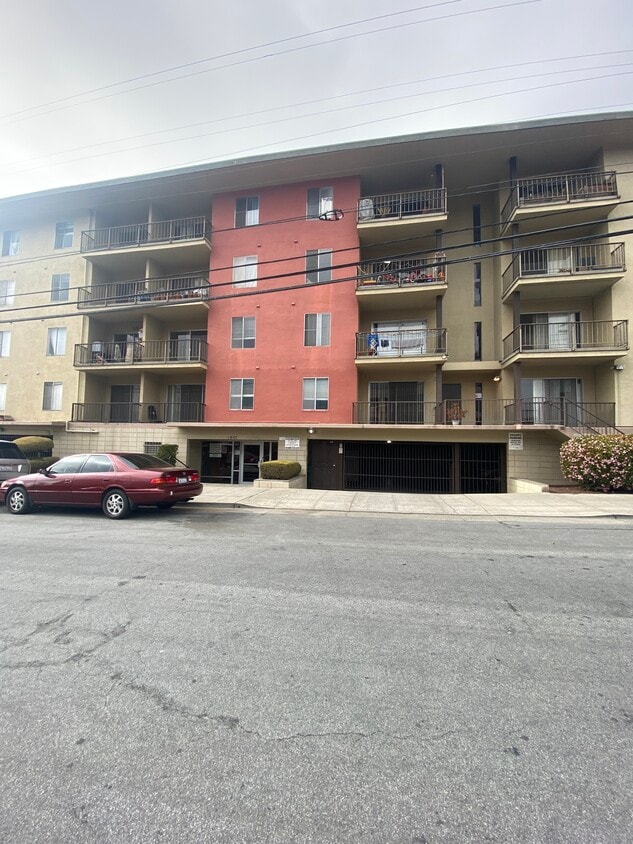 MB Apartments, undefined, 1945 Berkeley Way, Berkeley, CA 94704, Photo:0