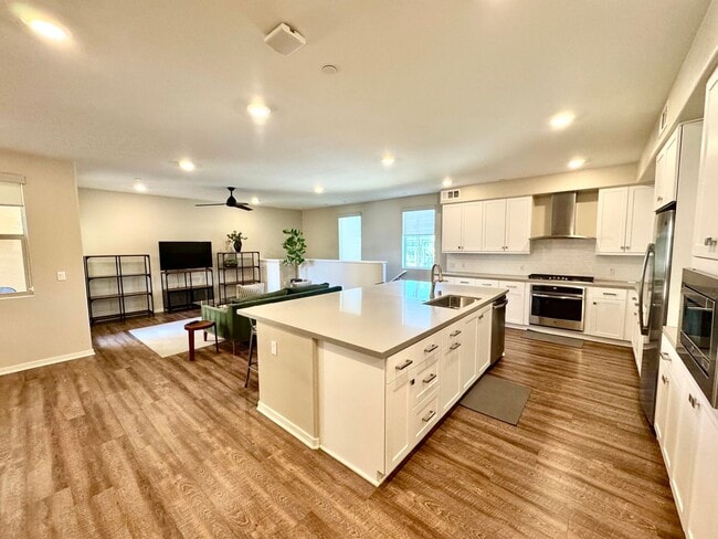 126 Tribeca, undefined, 126 Tribeca, Irvine, CA 92612, Photo:3