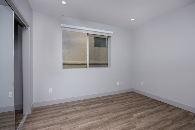 11048 W Olympic Blvd, undefined, 11048 W Olympic Blvd, Los Angeles, CA 90064, Photo:4