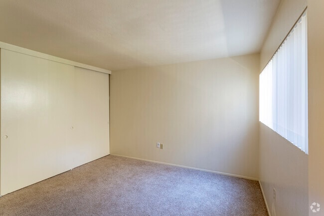 Canyon Park, undefined, 9545-9705 Genesee Ave, San Diego, CA 92121, Photo:4