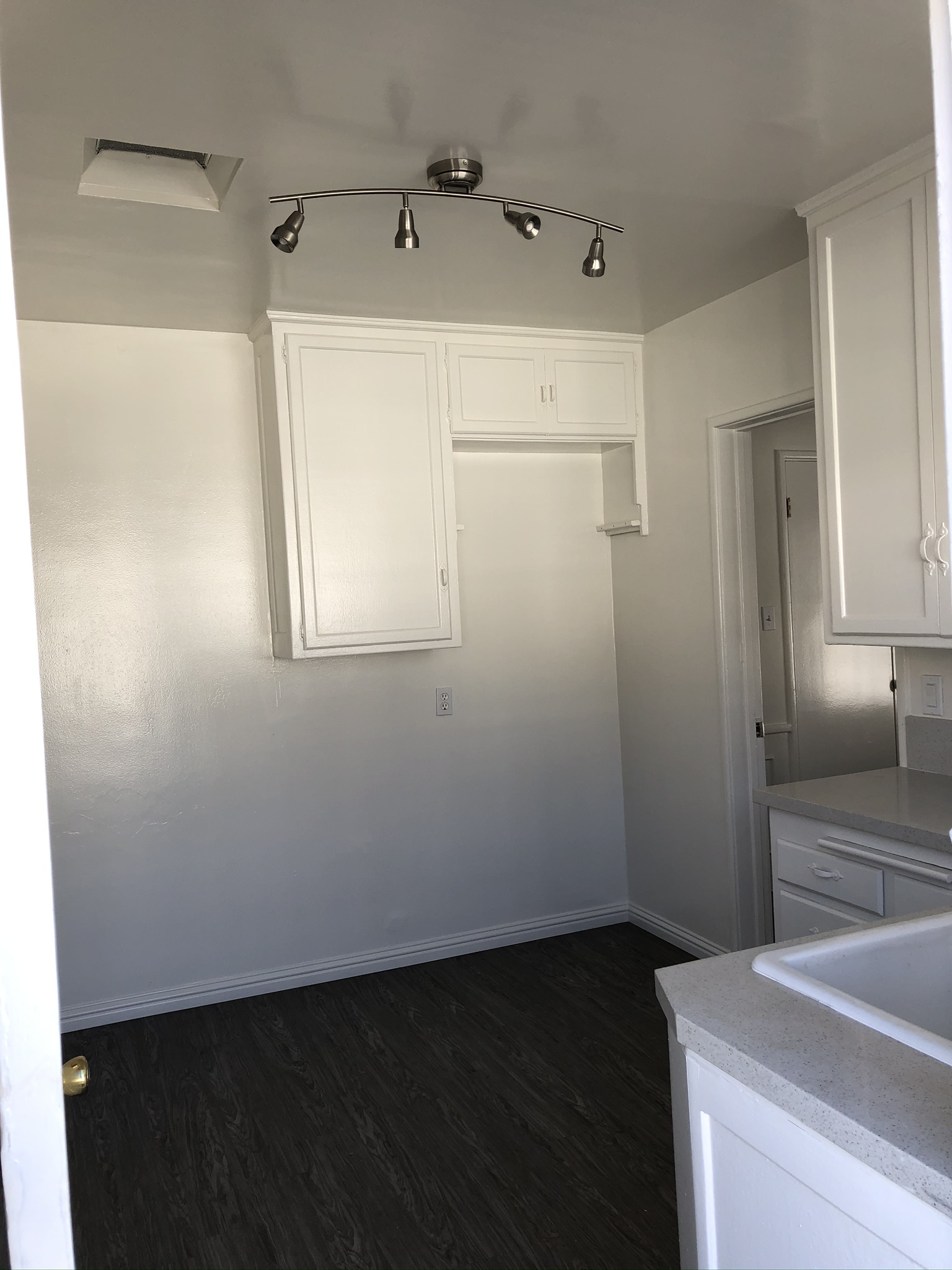 Kelton Apartments, undefined, 609 Kelton Ave, Los Angeles, CA 90024, USA, Photo:28