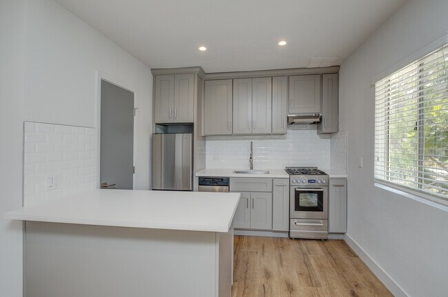 4136 Grandview, undefined, 4136-4140 Grand View Blvd, Los Angeles, CA 90066, Photo:4