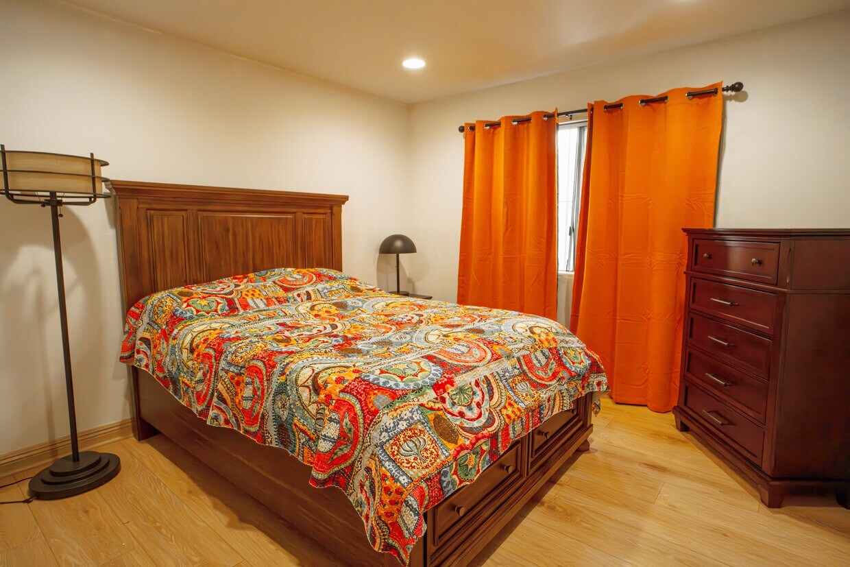 319 Ocean Front Walk, undefined, 319 Ocean Front Walk, Venice, CA 90291, Photo:0