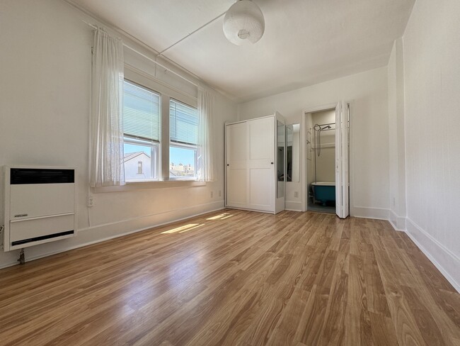 40 Brooks Ave, undefined, 40 Brooks Ave, Venice, CA 90291, Photo:1