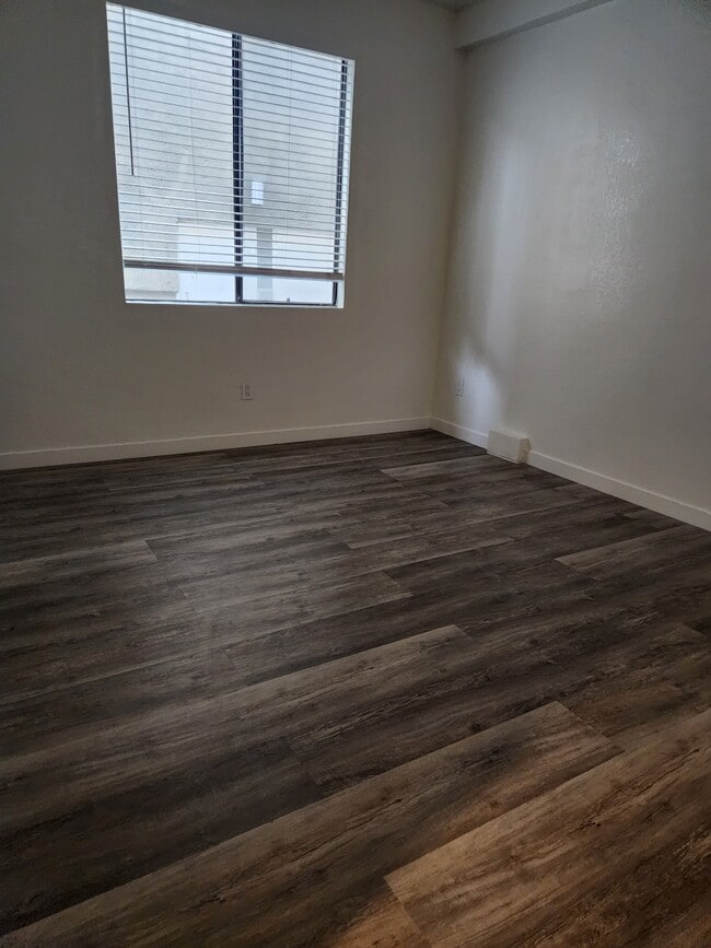 1150 Granville Ave, undefined, 1150 Granville Ave, Los Angeles, CA 90049, United States, Photo:4
