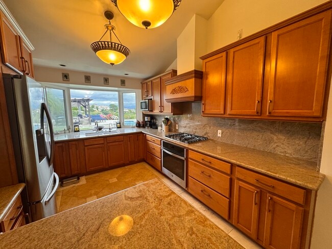 11518 Lyster Ave Fully Furnished, csun, 11518 Lyster Ave, Porter Ranch, CA 91326, United States, Photo:3