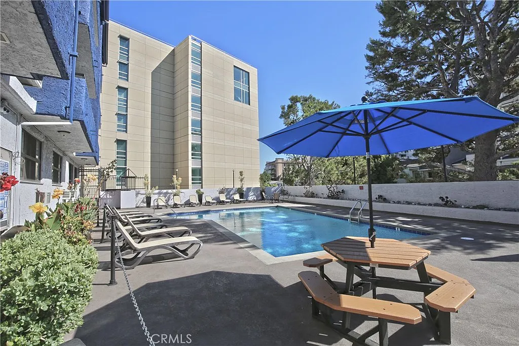 Club California, undefined, 10982 Roebling Ave APT 524, Los Angeles, CA 90024, USA, Photo:18