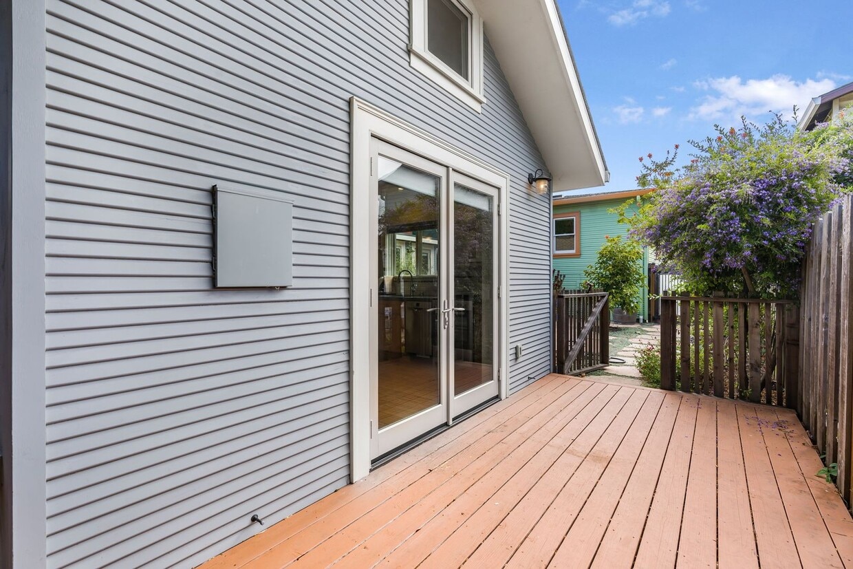 2744 Mathews St, undefined, 2744 Mathews St, Berkeley, CA 94702, Photo:0
