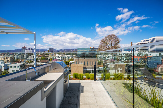 The SW by CLG, ucla, 1947 Sawtelle Blvd, Los Angeles, CA 90025, USA, Photo:13