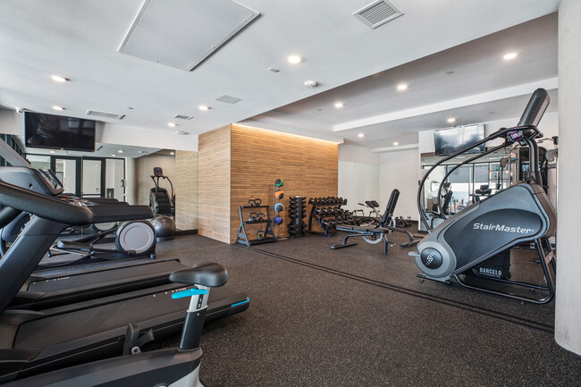 The SW by CLG, ucla, 1947 Sawtelle Blvd, Los Angeles, CA 90025, USA, Photo:15