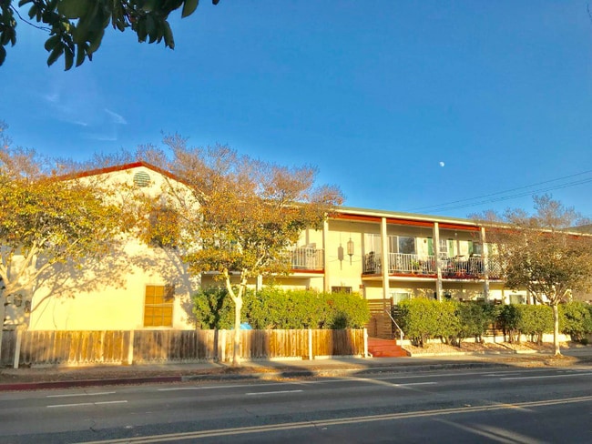 2300 Oak St, undefined, 2300 Oak St, Santa Monica, CA 90405, Photo:2