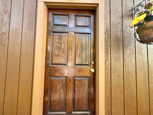 319 Alcatraz Ave, undefined, 319 Alcatraz Ave, Oakland, CA 94618, Photo:2