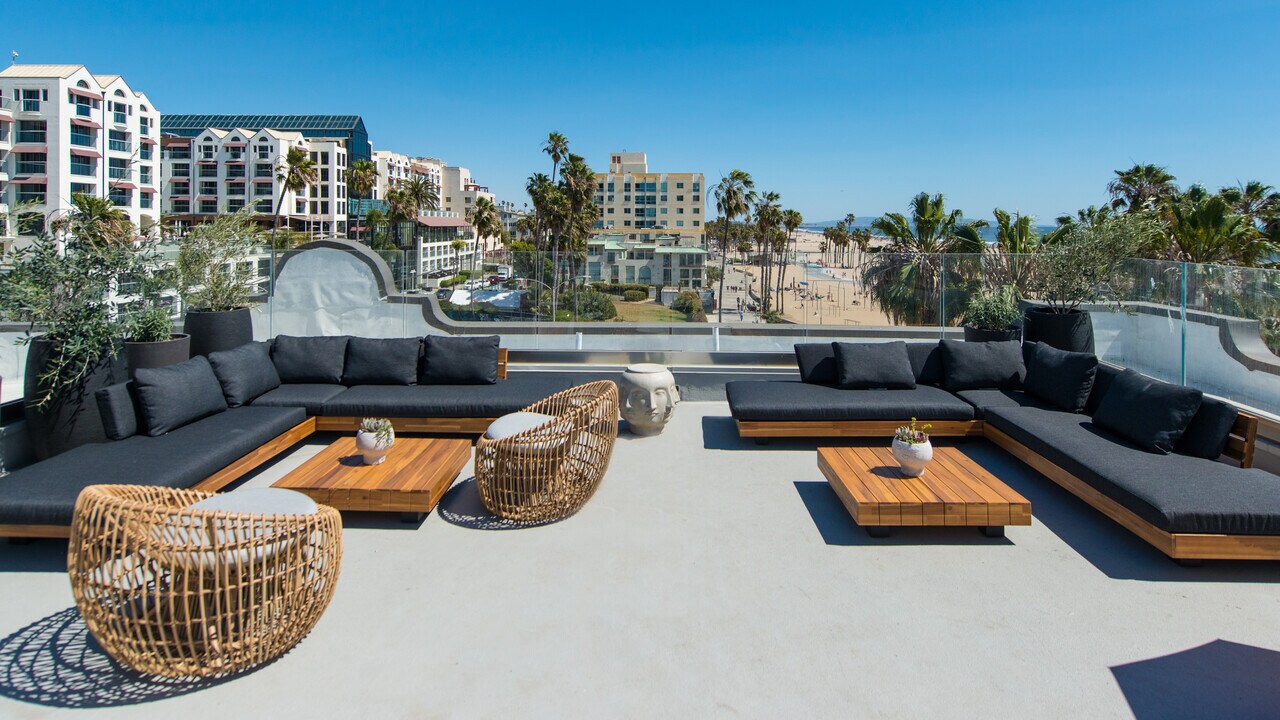 The Purser, smc, 1659 Ocean Front Walk, Santa Monica, CA 90401, Photo:9