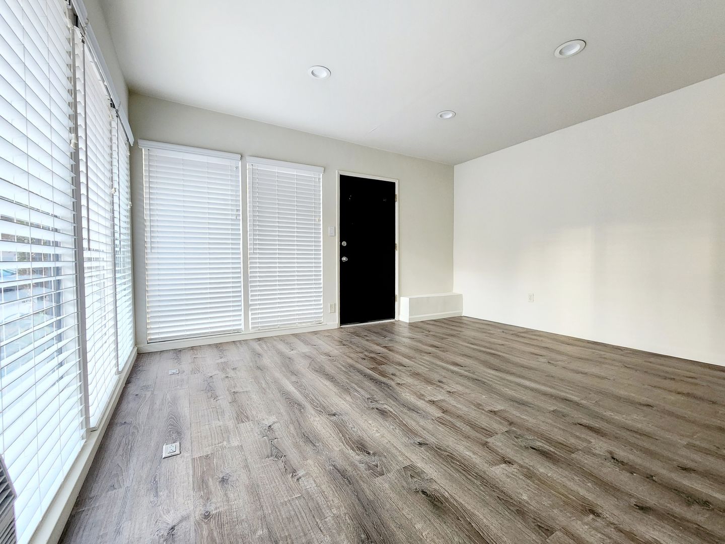 542 Glenrock, ucla, 542 Glenrock Ave, Los Angeles, CA 90024, USA, Photo:2