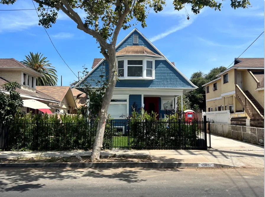 1381-1383 W. 23rd St. - Student Housing near USC
