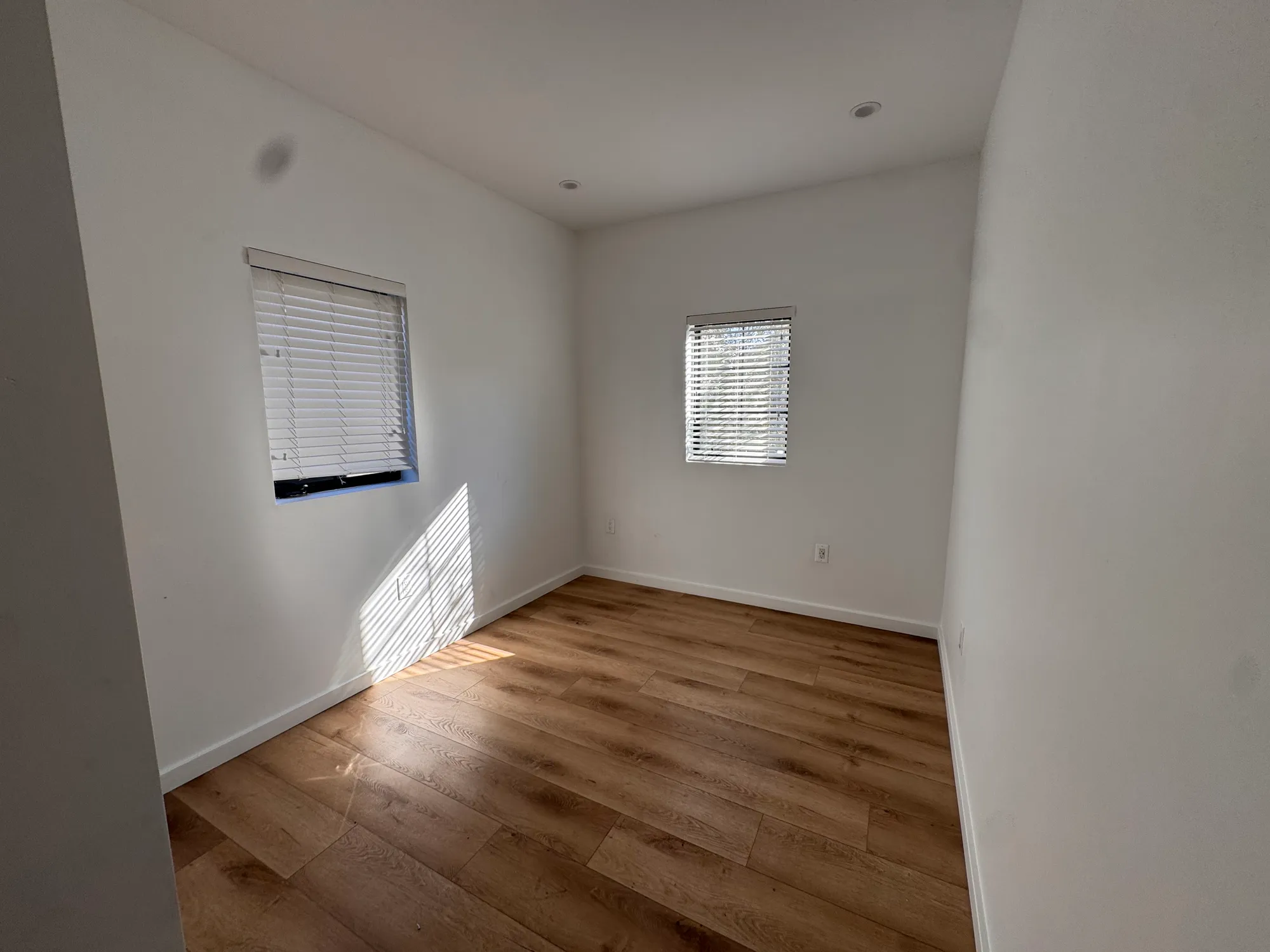 1381-1383 W. 23rd St., undefined, 1381 W 23rd St, Los Angeles, CA 90007, USA, Photo:10