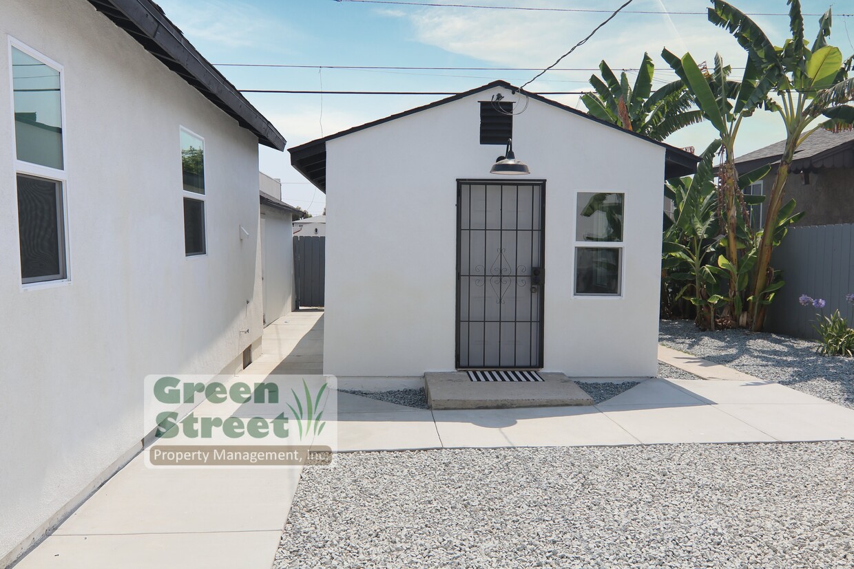 3851 Menlo Ave, undefined, 3851 Menlo Ave, San Diego, CA 92105, Photo:0